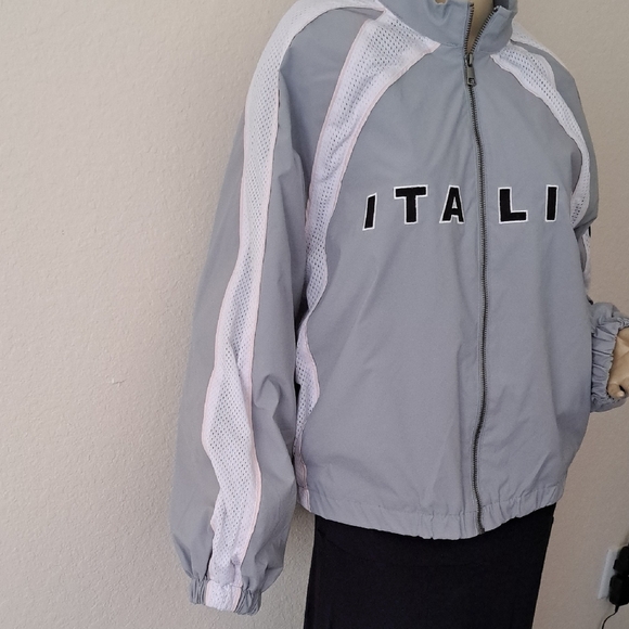 Gray and White Italia Jacket - Picture 2 of 11